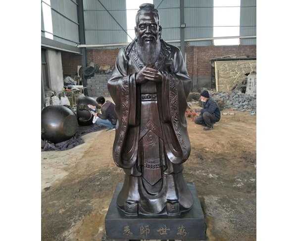 為什么學(xué)校要有校園不銹鋼雕塑呢？