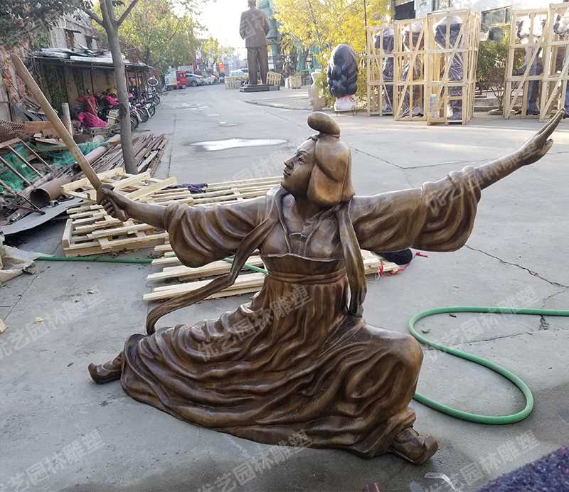 舞劍銅人物雕塑，古代銅人物雕塑